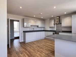 Kitchen Dining Room- click for photo gallery